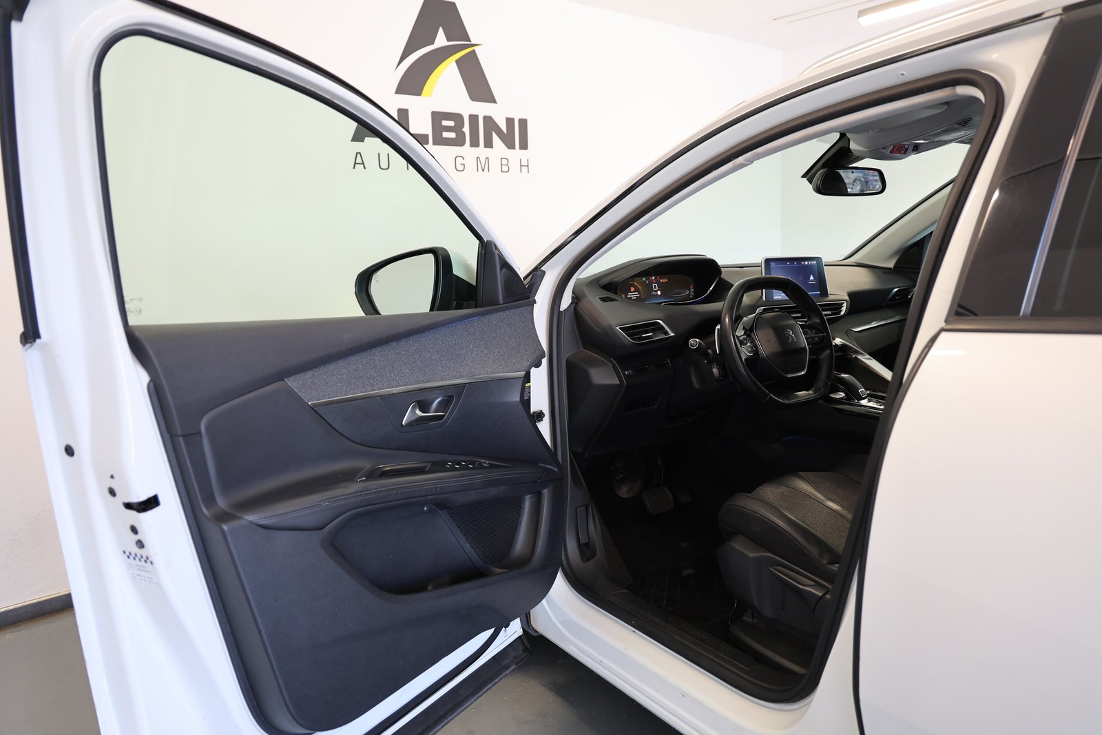 PEUGEOT 3008 1.6 BlueHDi Allure EAT, Diesel, Occasion / Gebraucht, Automatik - 5