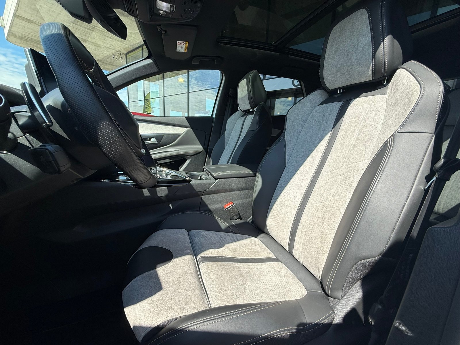 PEUGEOT 3008 300e Hybrid4 GT Pack EAT8, Plug-in-Hybrid Petrol/Electric, Second hand / Used, Automatic - 7