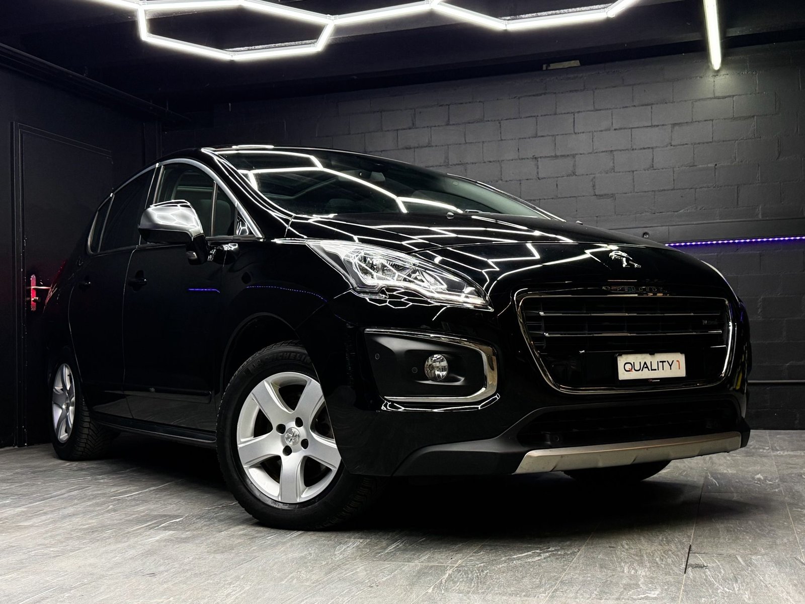 PEUGEOT 3008 HYbrid4 2.0 HDI ETG6