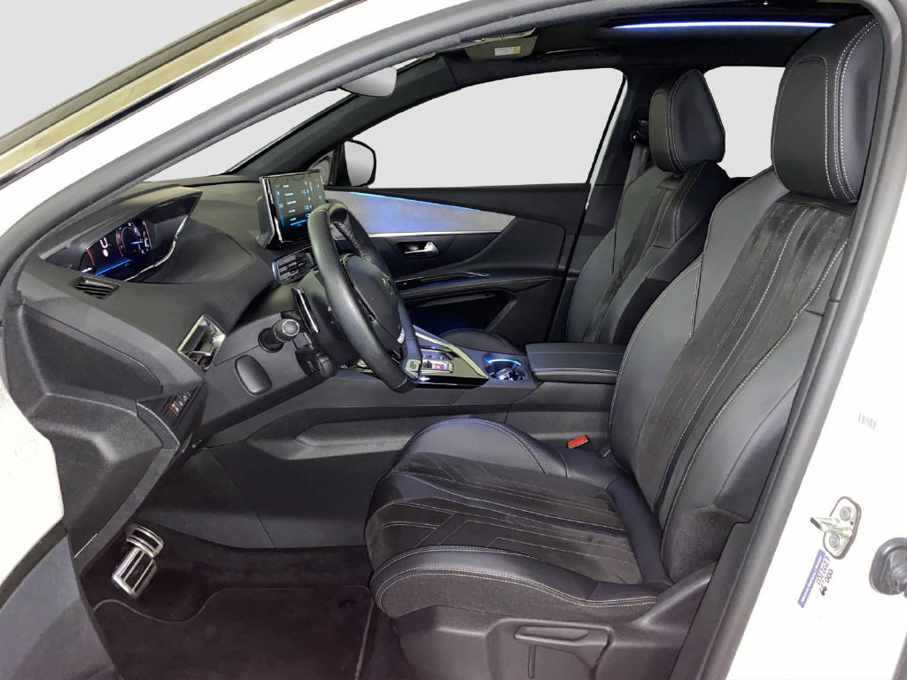 PEUGEOT 3008 1.2 PureTech GT Pack, Essence, Occasion / Utilisé, Automatique - 6