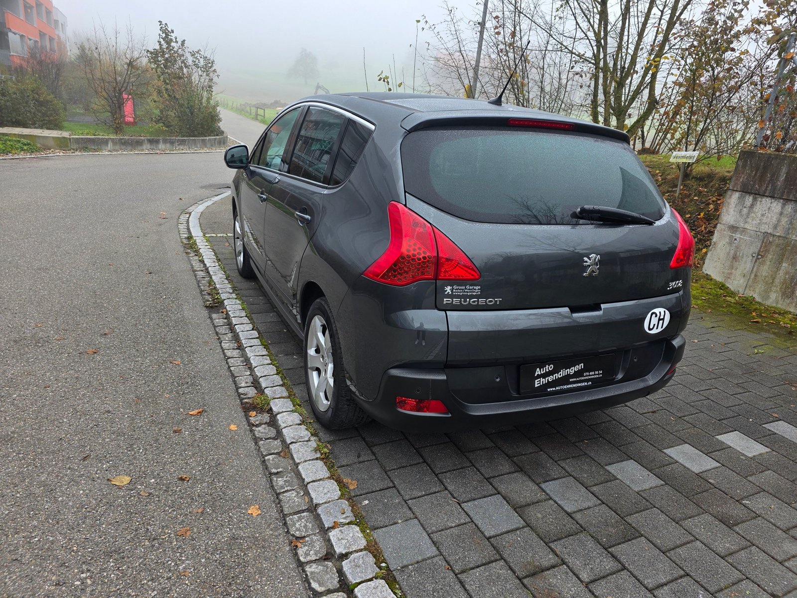PEUGEOT 3008 2.0 HDI Business, Diesel, Occasion / Utilisé, Manuelle - 7