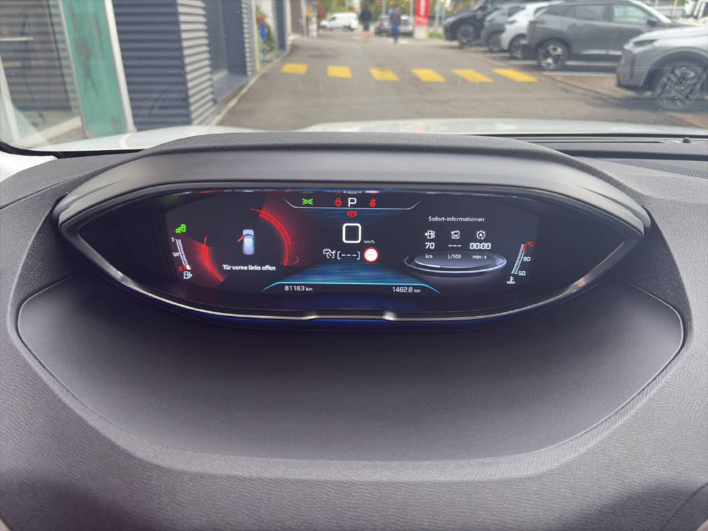 PEUGEOT 3008 1.2 PureTech Allure, Essence, Occasion / Utilisé, Automatique - 6