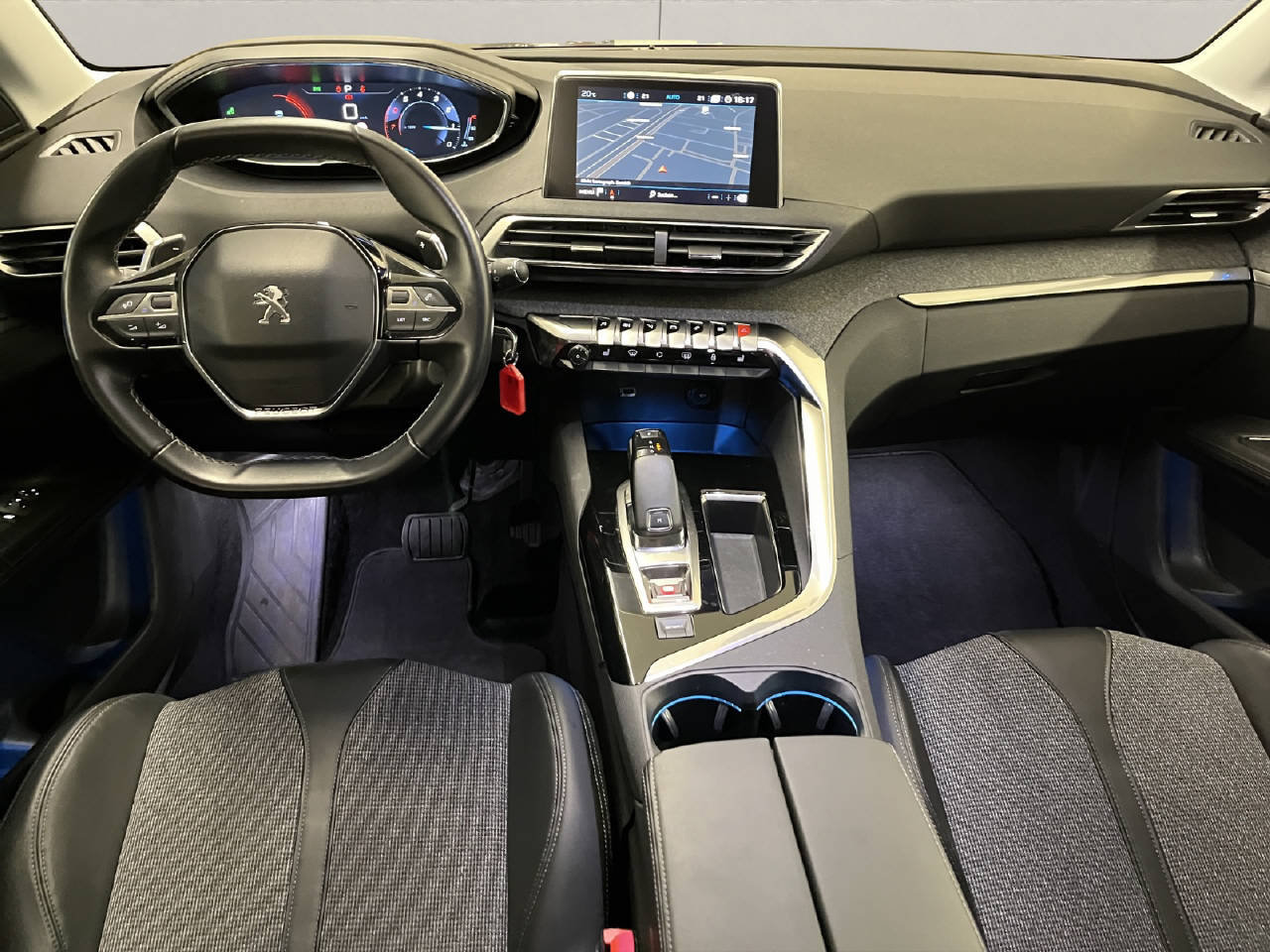 PEUGEOT 3008 1.6 THP Allure, Essence, Occasion / Utilisé, Automatique - 6