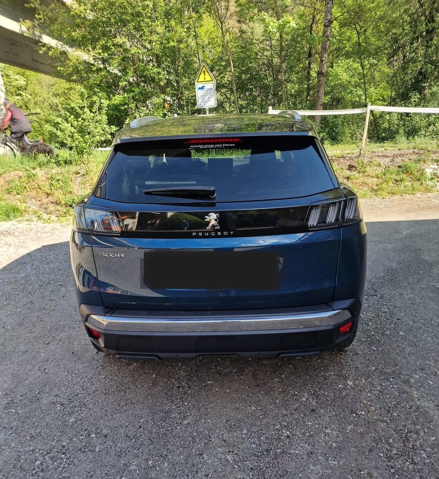 PEUGEOT 3008 1.2 PureTech Allure Pack, Essence, Occasion / Utilisé, Automatique - 2