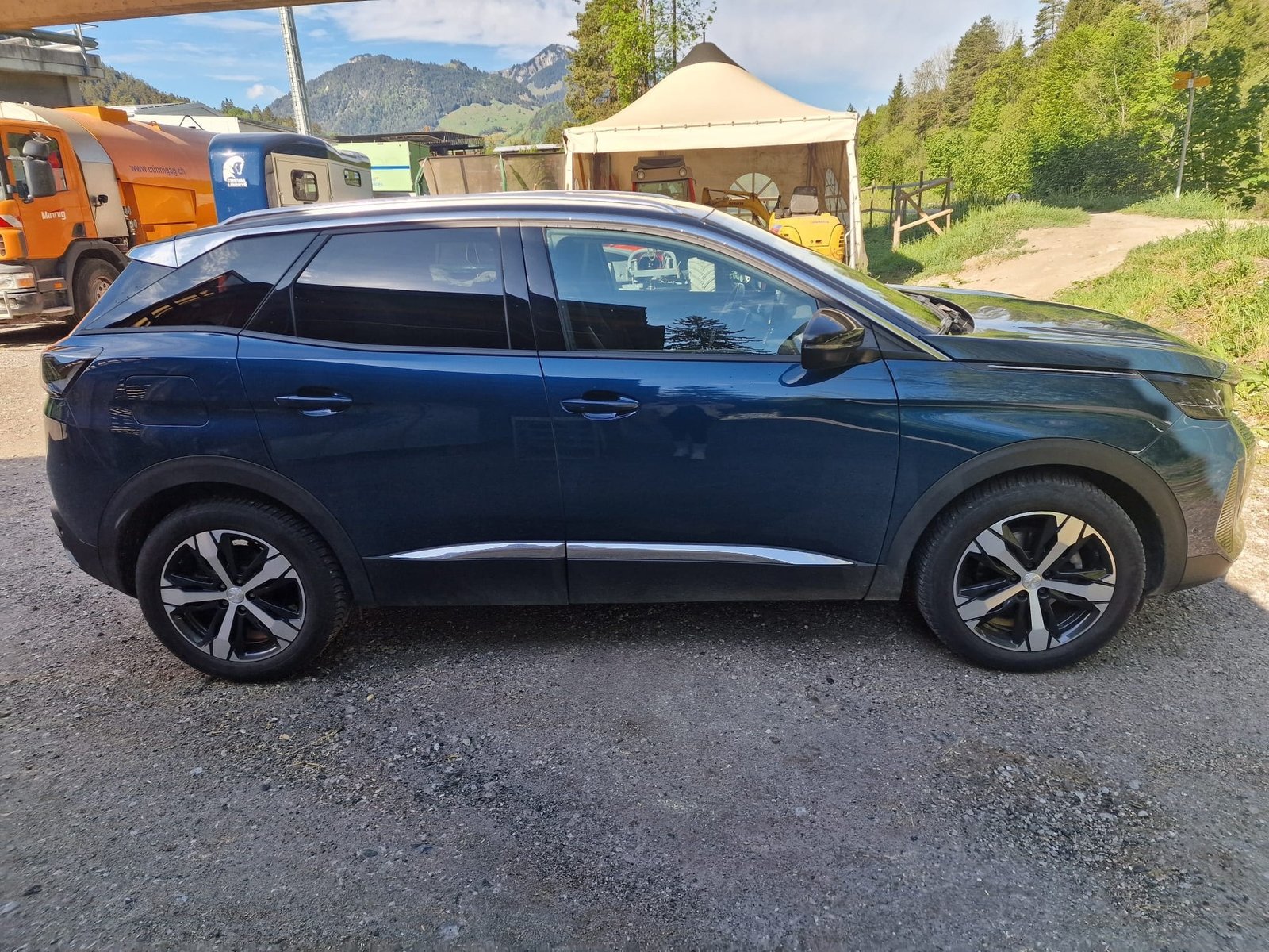 PEUGEOT 3008 1.2 PureTech Allure Pack, Essence, Occasion / Utilisé, Automatique - 4