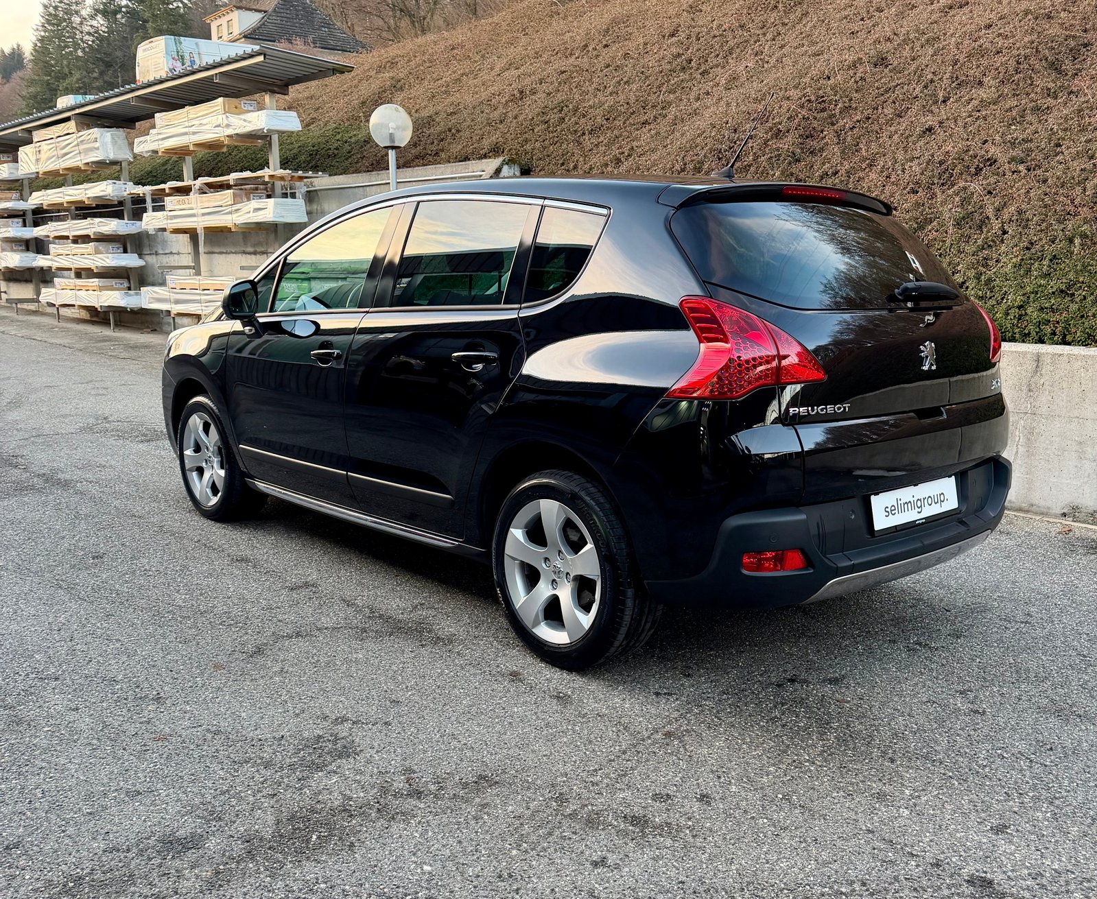 PEUGEOT 3008 1.6 16V T Sport Pack, Essence, Occasion / Utilisé, Manuelle - 4