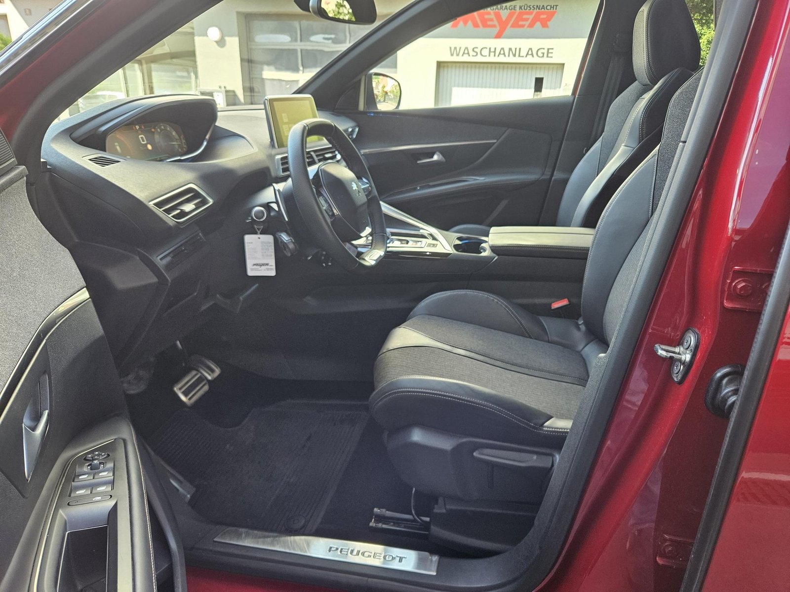 PEUGEOT 3008 1.6 THP GT Line, Benzin, Occasion / Gebraucht, Automatik - 6