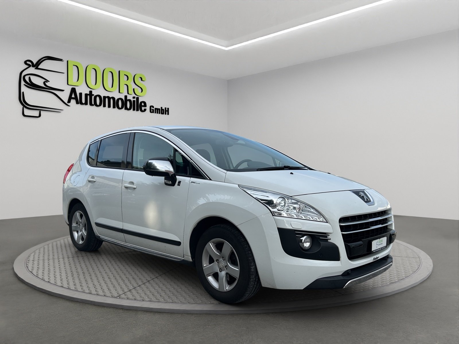 PEUGEOT 3008 HYbrid4 2.0 HDI EGS6