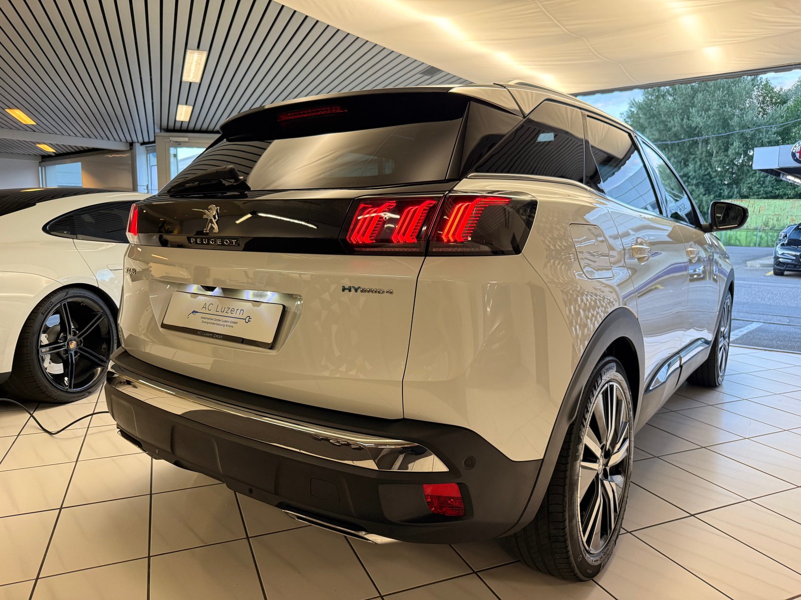 PEUGEOT 3008 300e Hybrid4 GT Pack EAT8, Plug-in-Hybrid Benzin/Elektro, Occasion / Gebraucht, Automatik - 3