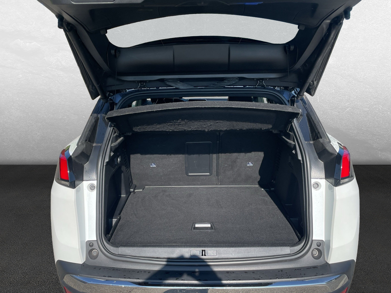 PEUGEOT 3008 2.0 BlueHDi 180 GT, Diesel, Occasion / Utilisé, Automatique - 6