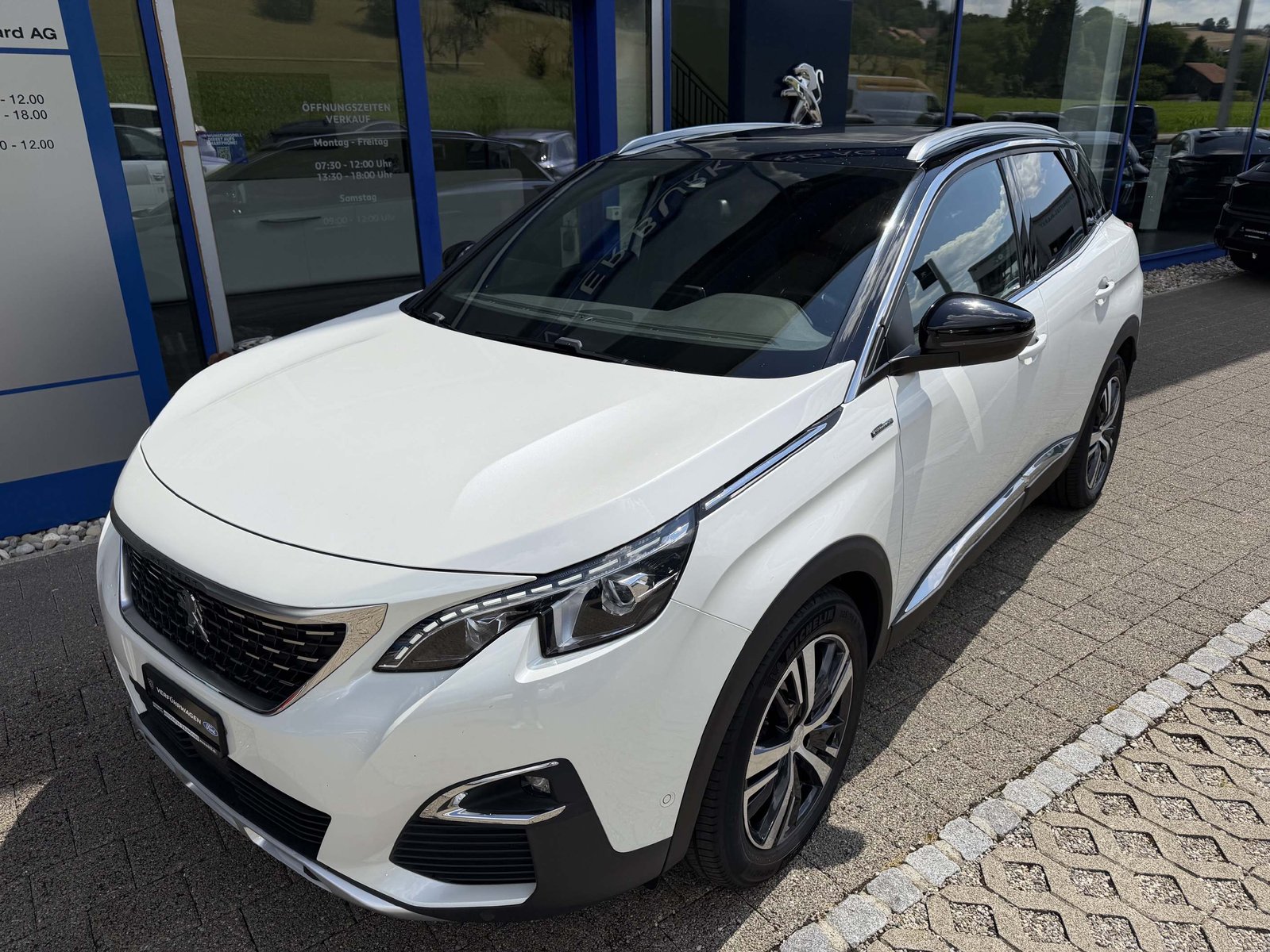 PEUGEOT 3008 1.6 BlueHDi GT *AHK, Schiebedach*, Diesel, Occasion / Gebraucht, Automatik - 2