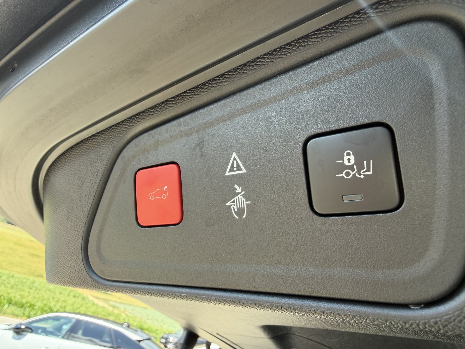 PEUGEOT 3008 1.6 BlueHDi GT *AHK, Schiebedach*, Diesel, Occasion / Gebraucht, Automatik - 7