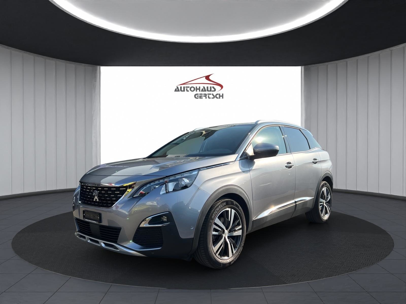 PEUGEOT 3008 1.2 PureTech Allure