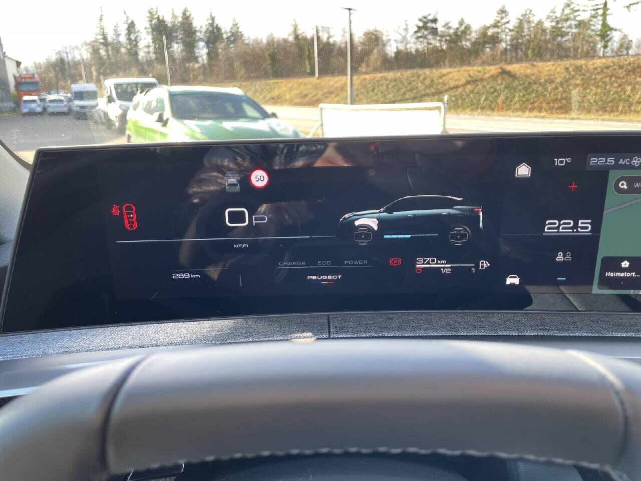 PEUGEOT 3008 1.2 Hybrid Allure, Hybride Léger Essence/Électricité, Occasion / Utilisé, Automatique - 6