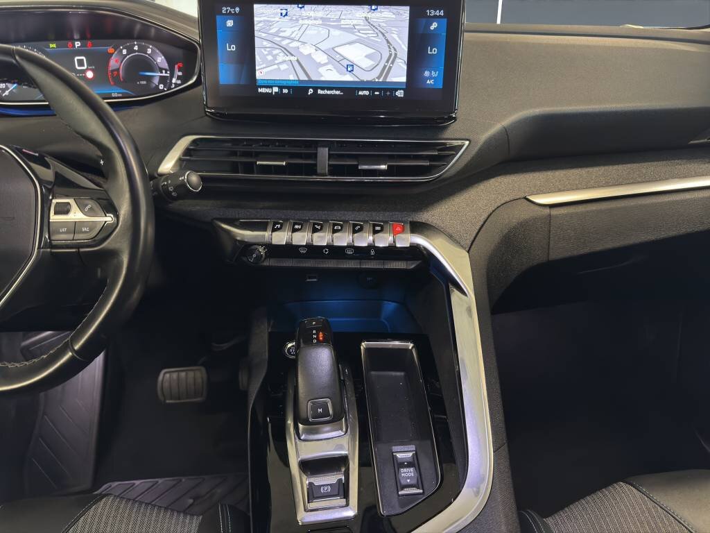 PEUGEOT 3008 1.2 PureTech Allure Pack EAT8, Benzin, Occasion / Gebraucht, Automatik - 7