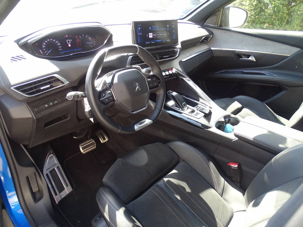 PEUGEOT 3008 1.6 PureTech GT Pack, Essence, Occasion / Utilisé, Automatique - 4