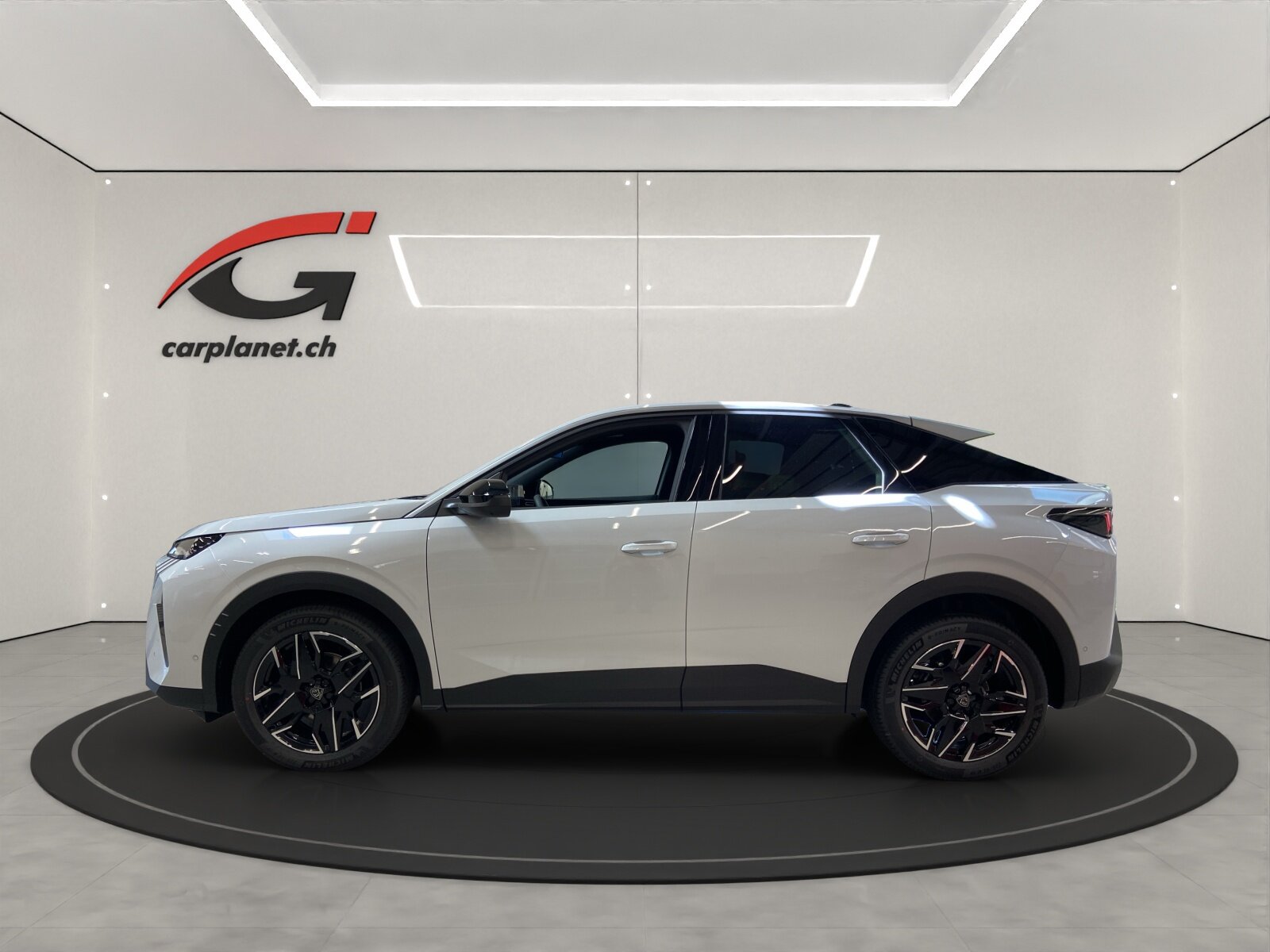 PEUGEOT 3008 1.2 Hybrid Allure, Mild-Hybrid Petrol/Electric, Second hand / Used, Automatic - 2
