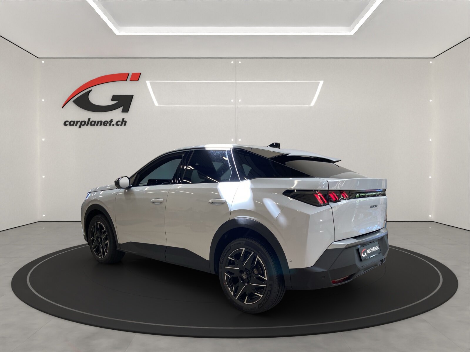 PEUGEOT 3008 1.2 Hybrid Allure, Mild-Hybrid Petrol/Electric, Second hand / Used, Automatic - 4