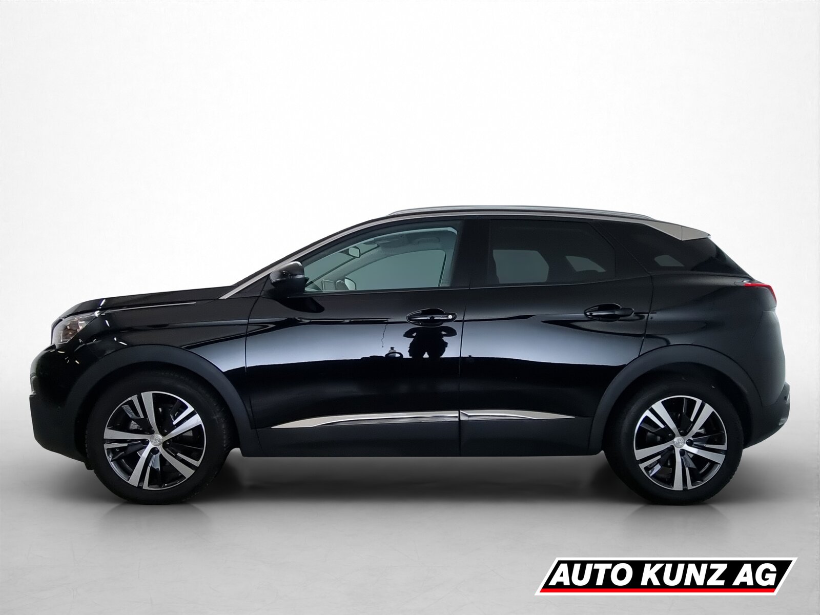 PEUGEOT 3008 1.6 THP Active, Petrol, Second hand / Used, Automatic - 3