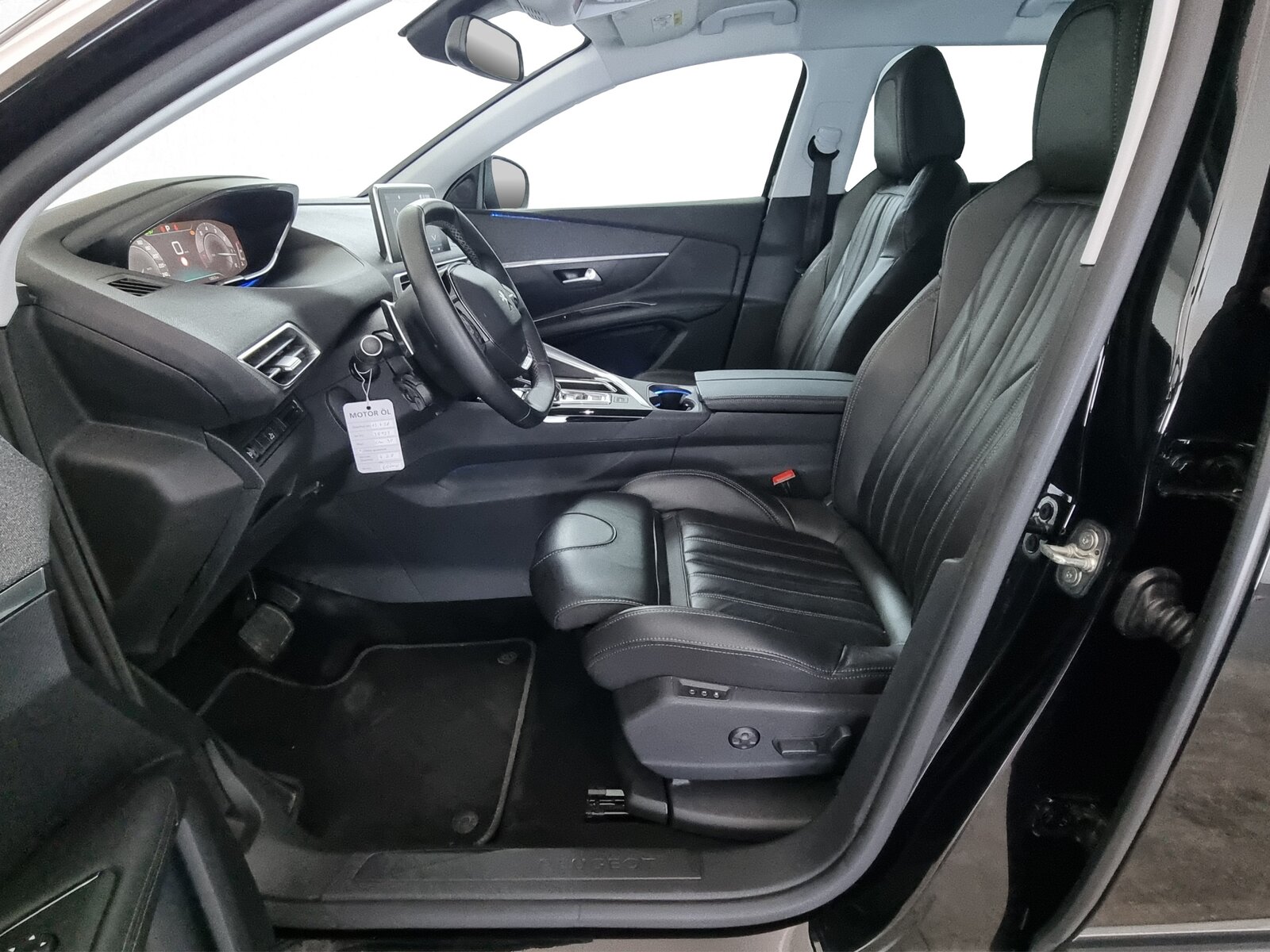 PEUGEOT 3008 1.6 THP Active, Petrol, Second hand / Used, Automatic - 6