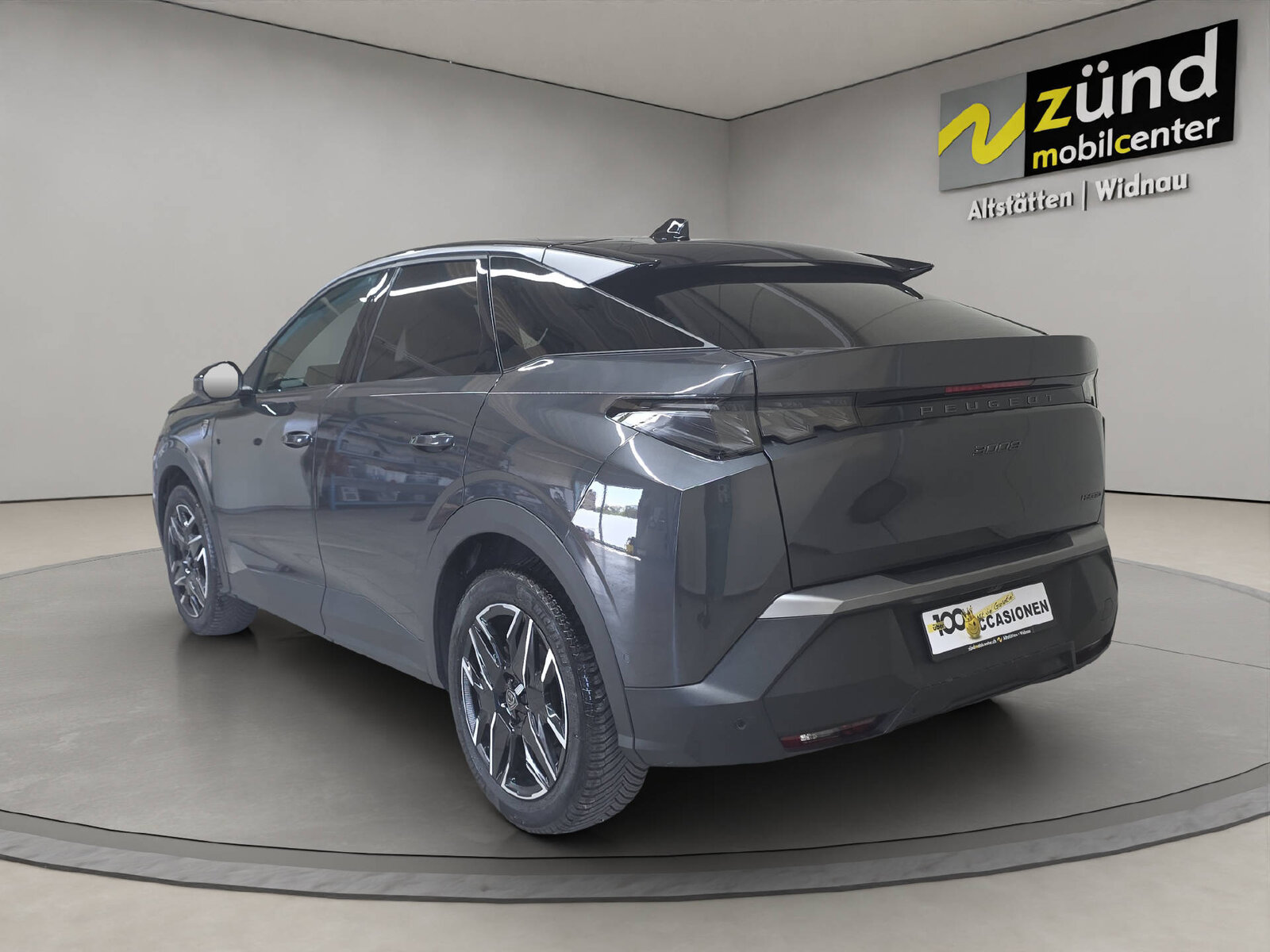 PEUGEOT 3008 1.2 Hybrid GT, Mild-Hybrid Petrol/Electric, Second hand / Used, Automatic - 3