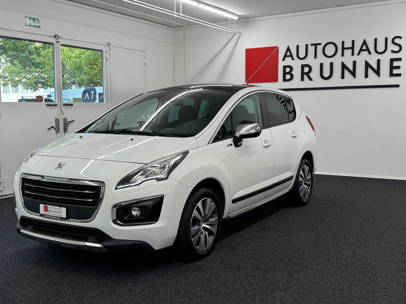 PEUGEOT 3008 1.6 16V T Style Tiptronic