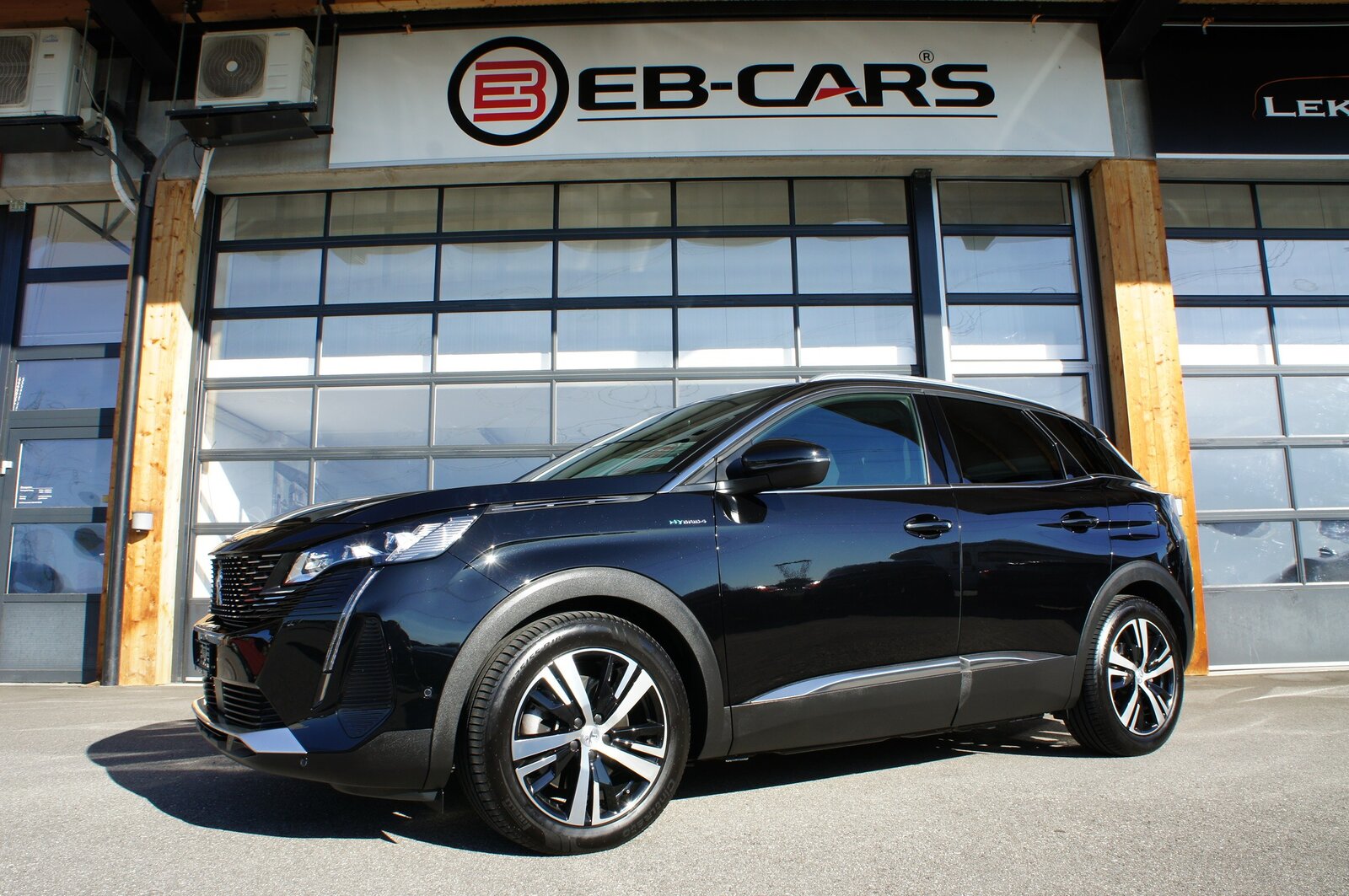 PEUGEOT 3008 300e Hybrid4 GT EAT8