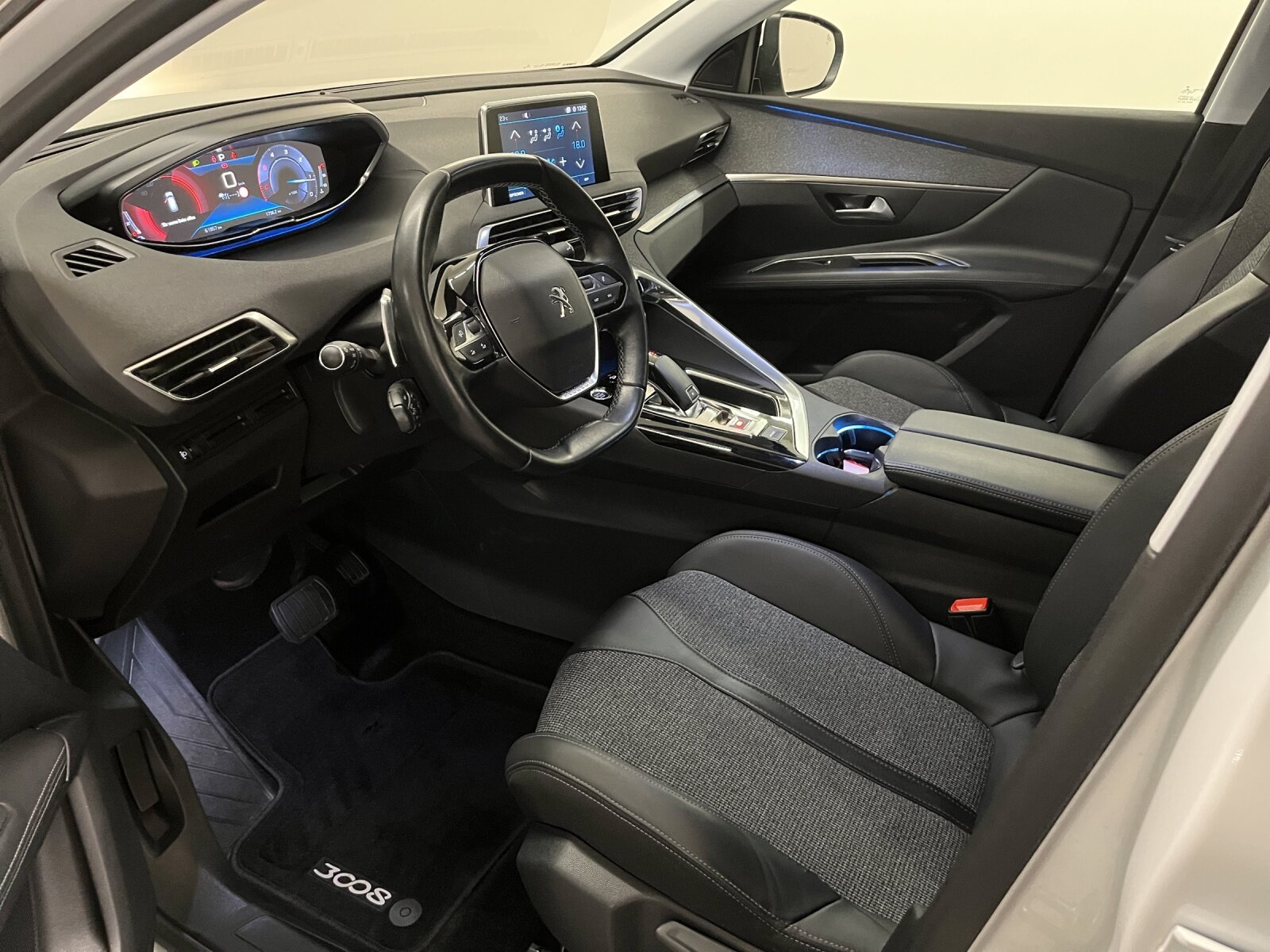 PEUGEOT 3008 1.5 BlueHDi Allure, Diesel, Occasioni / Usate, Automatico - 7
