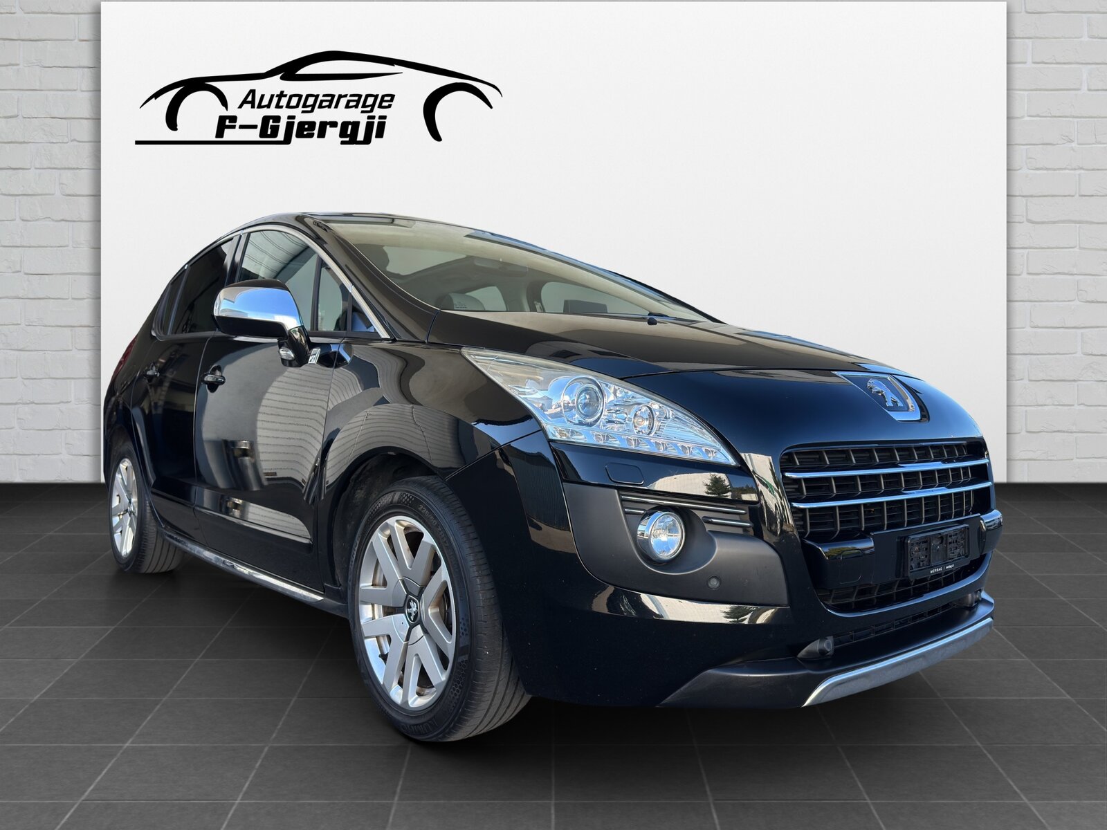 PEUGEOT 3008 HYbrid4 2.0 HDI EGS6, Second hand / Used, Automatic - 2