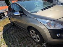 PEUGEOT 3008 1.6 16V T Platinum, Petrol, Second hand / Used, Manual - 2