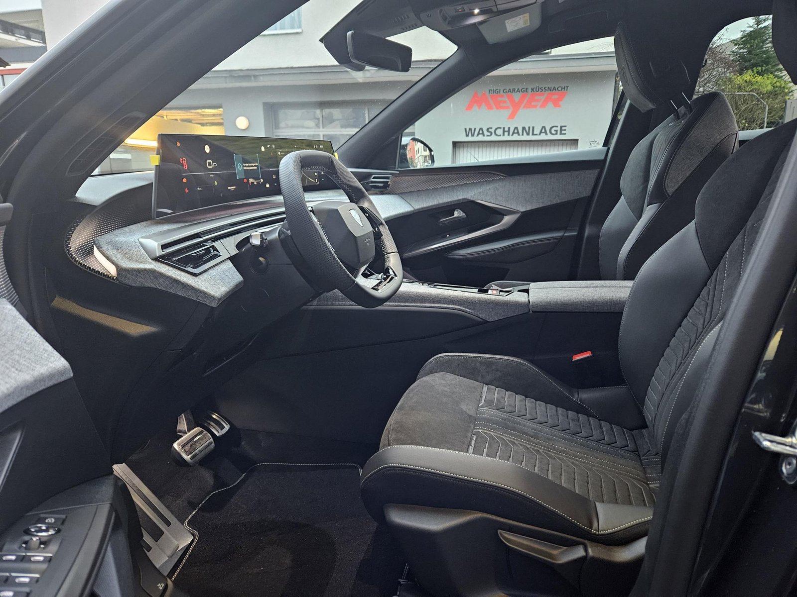 PEUGEOT 3008 1.2 Hybrid GT, Mild-Hybrid Benzin/Elektro, Vorführwagen, Automatik - 6