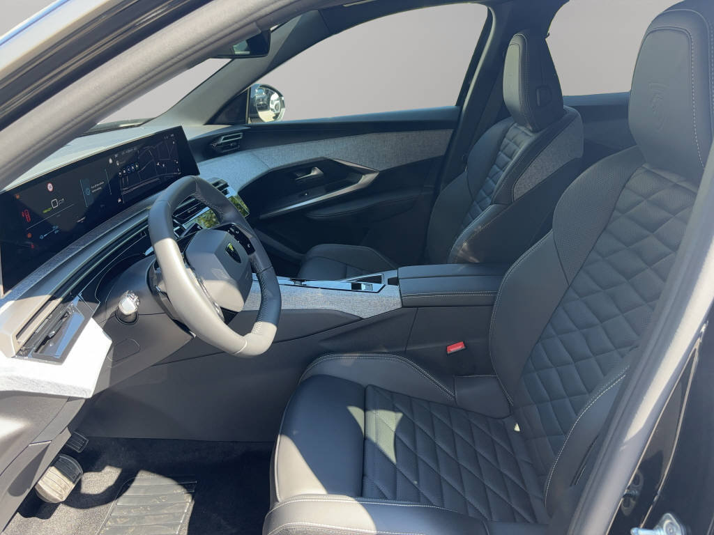 PEUGEOT 3008 e-Allure, Electric, Ex-demonstrator, Automatic - 6