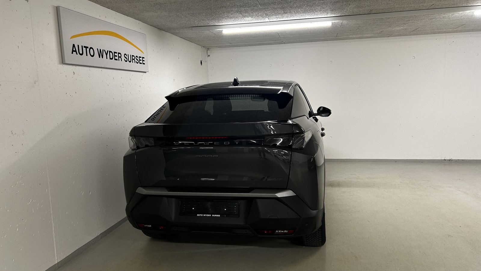 PEUGEOT 3008 1.2 Hybrid GT, Mild-Hybrid Petrol/Electric, Ex-demonstrator, Automatic - 5