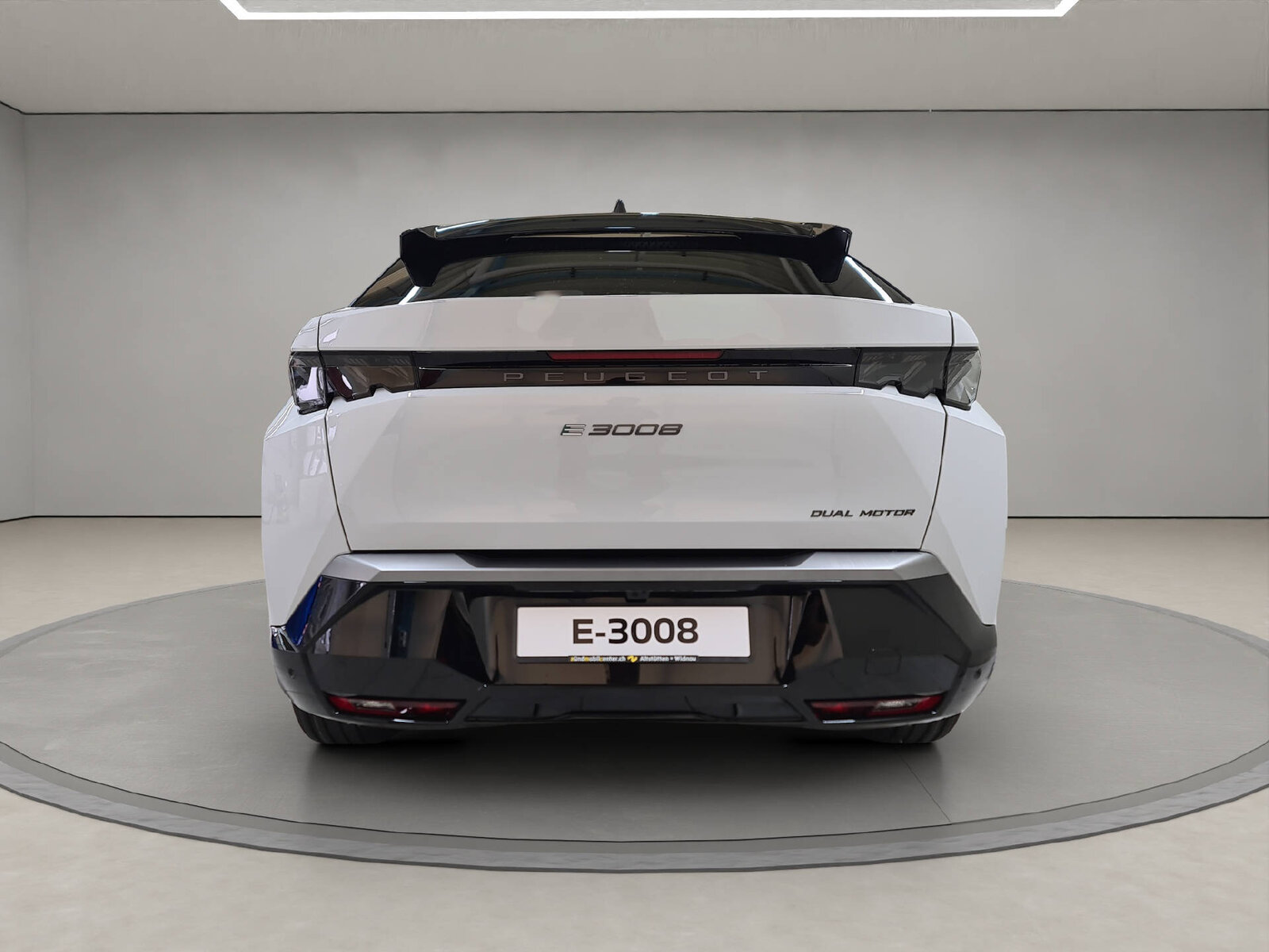 PEUGEOT E-3008 Launch Edition 4x4, Electric, Ex-demonstrator, Automatic - 4