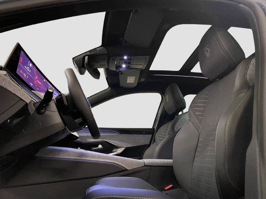 PEUGEOT 3008 e-GT, Elektro, Vorführwagen, Automatik - 7