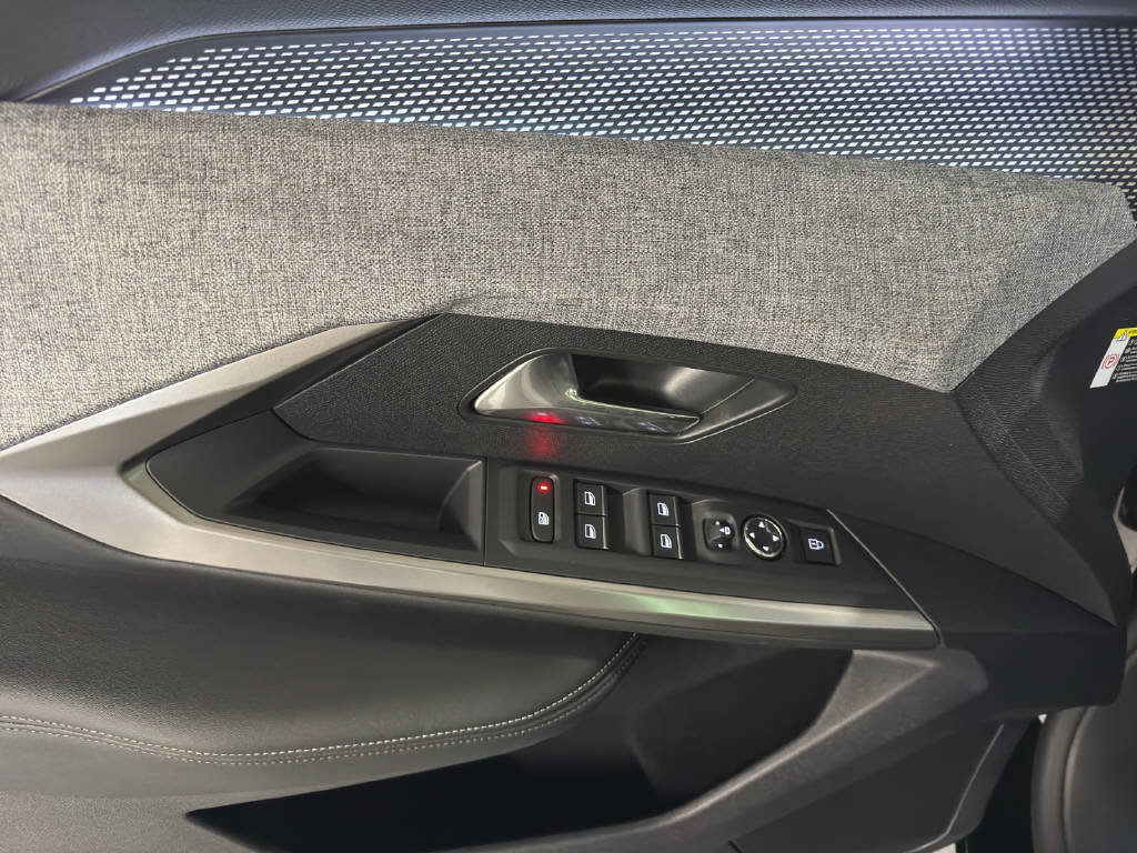 PEUGEOT 3008 1.6 Plug-in Hybrid GT, Plug-in-Hybrid Benzin/Elektro, Vorführwagen, Automatik - 6