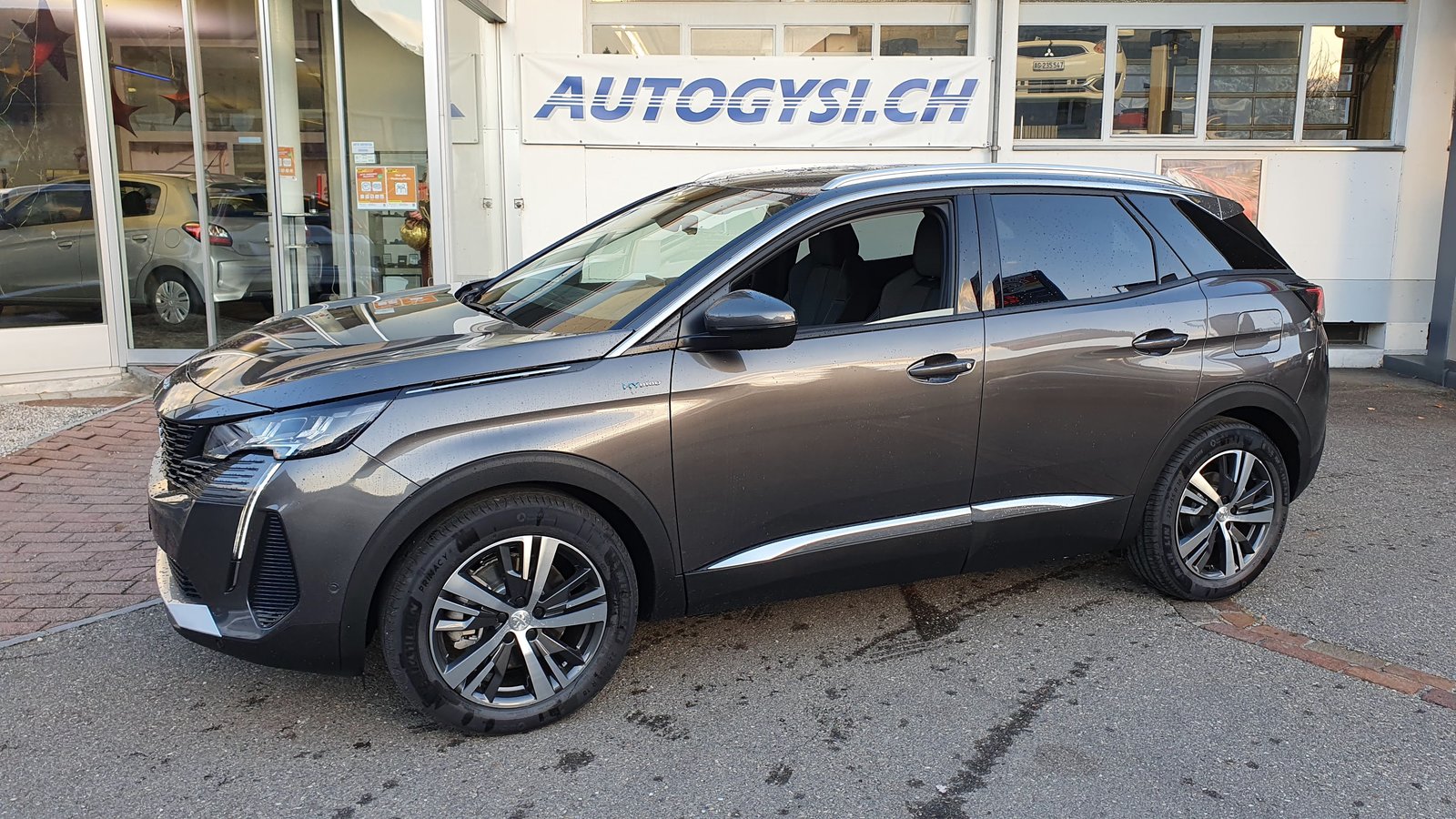 PEUGEOT 3008 1.2 PureTech Allure Pack EAT8 Helvetia, Petrol, Ex-demonstrator, Automatic - 5