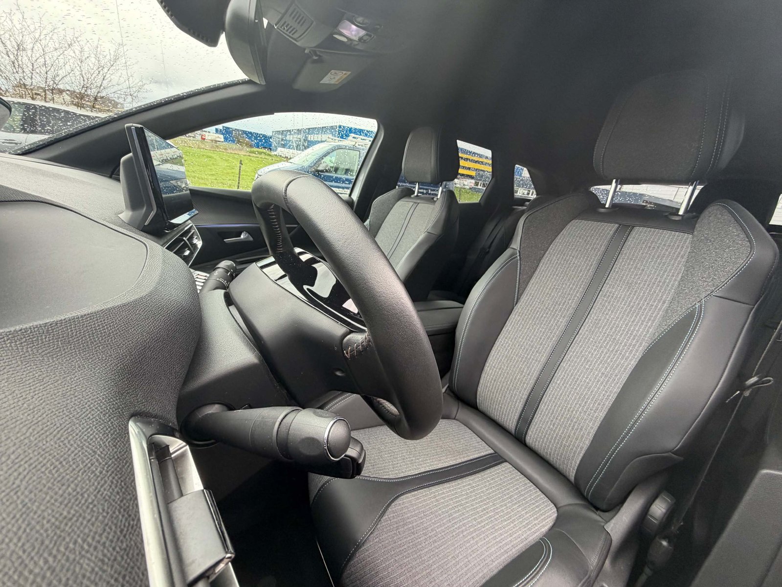 PEUGEOT 3008 1.2 PureTech Allure Pack 5 Jahre Garantie, Petrol, Ex-demonstrator, Manual - 7