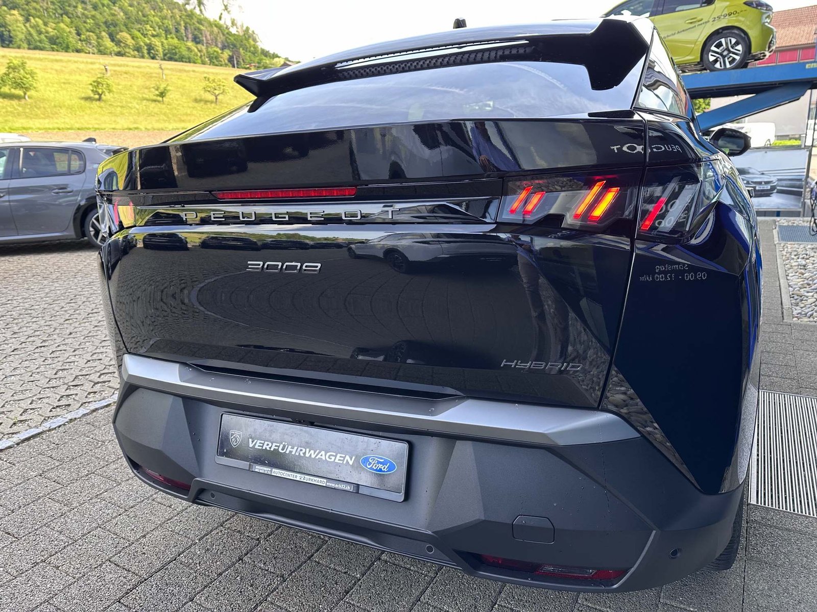 PEUGEOT 3008 1.2 Hybrid Allure Premium 8 Jahre Garantie, Mild-Hybrid Benzin/Elektro, Vorführwagen, Automatik - 6