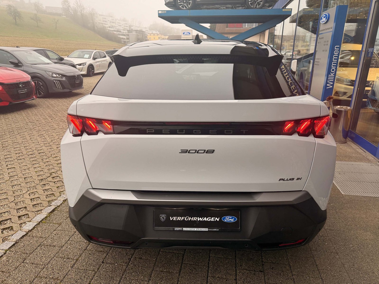 PEUGEOT 3008 1.6 Plug-in Hybrid GT I Leasing 0.9%, Hybride Rechargeable Essence/Électricité, Voiture de démonstration, Automatique - 6