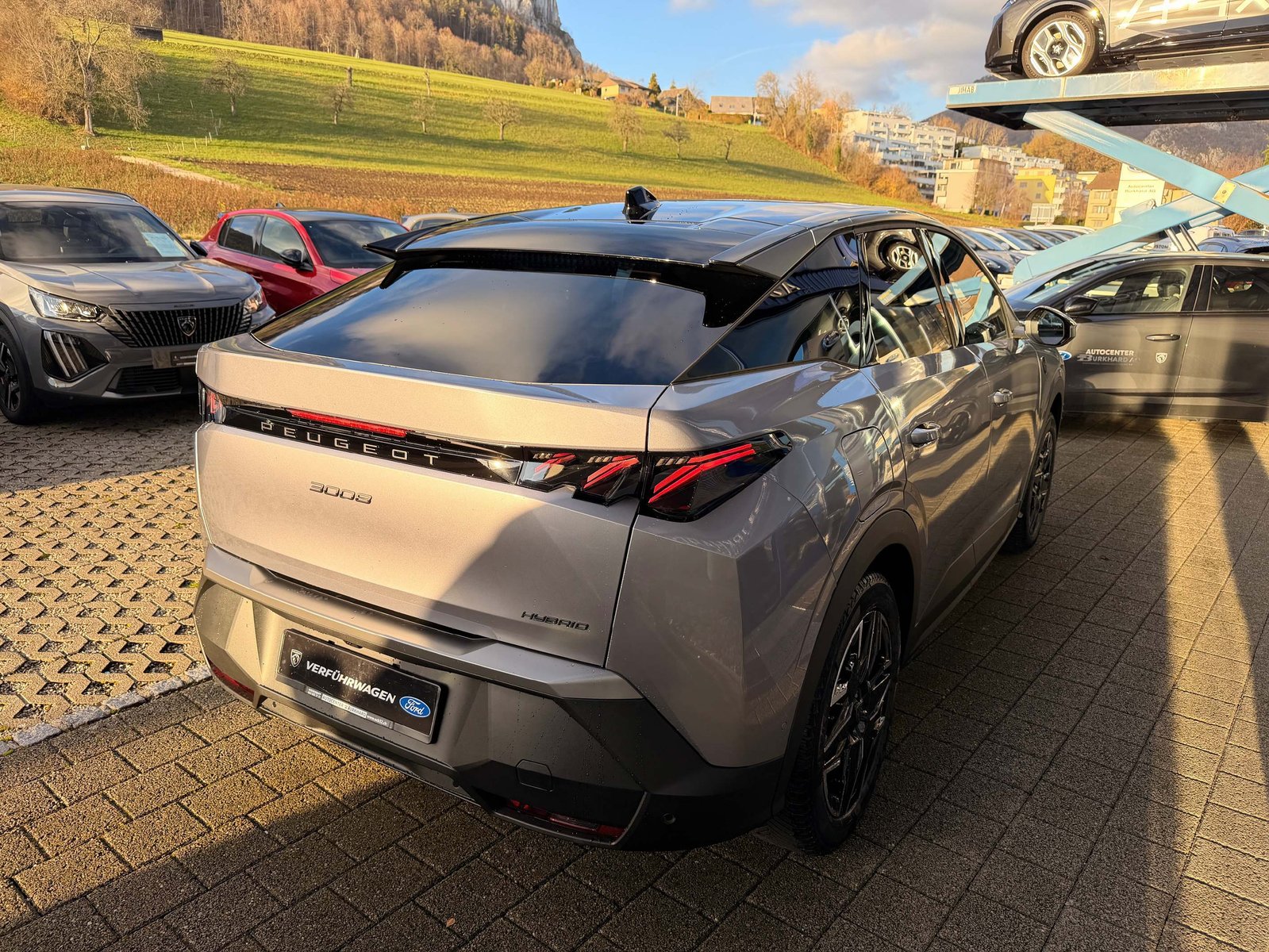 PEUGEOT 3008 1.2 Hybrid GT, Mild-Hybrid Benzin/Elektro, Vorführwagen, Automatik - 4