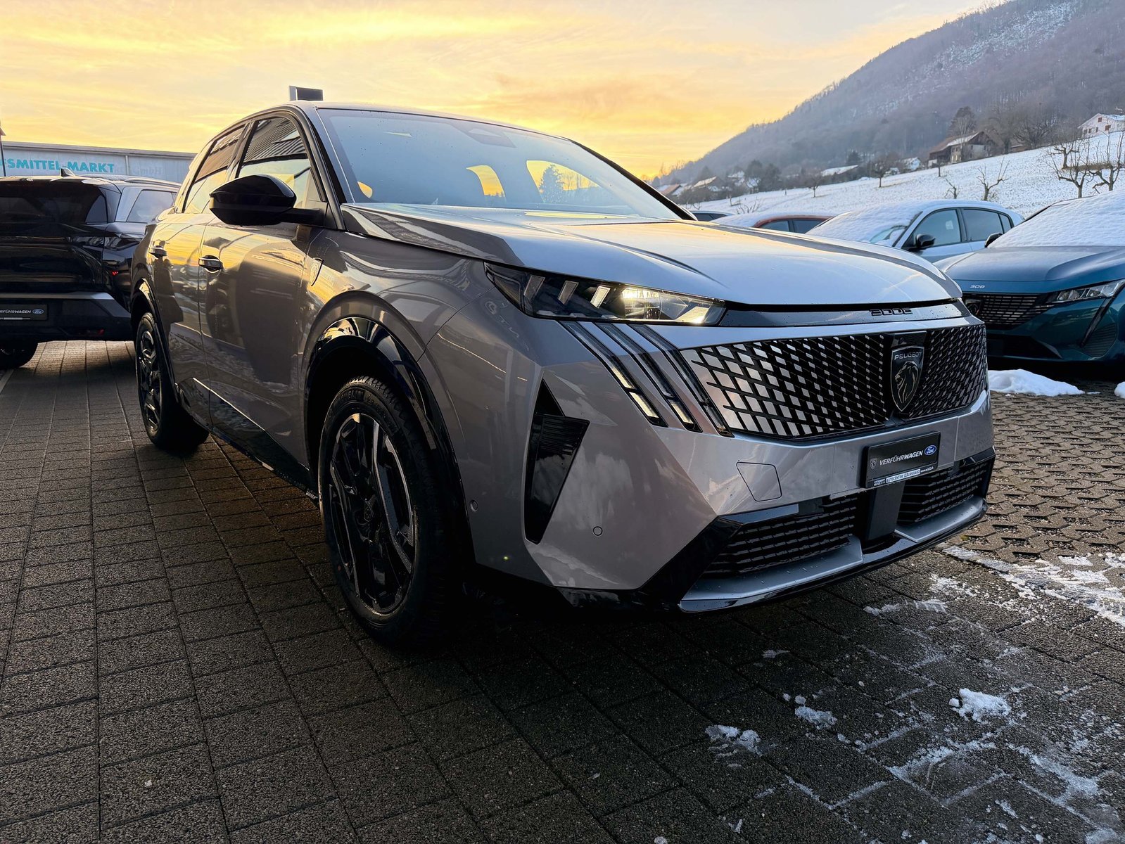 PEUGEOT 3008 e-GT*8 Jahre Werksgarantie*, Elektro, Vorführwagen, Automatik - 4