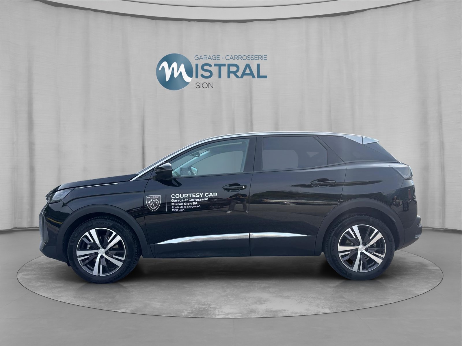 PEUGEOT 3008 1.2 PureTech Allure Pack EAT8, Benzina, Auto dimostrativa, Automatico - 2