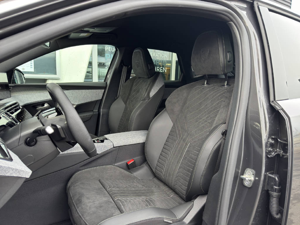 PEUGEOT 3008 e-GT AWD, Électrique, Voiture de démonstration, Automatique - 5