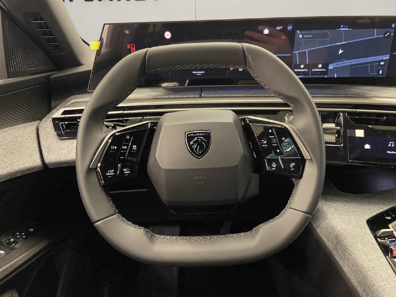 PEUGEOT 3008 1.2 Hybrid Allure Premium, Hybride Leggero Benzina/Elettrica, Auto dimostrativa, Automatico - 7