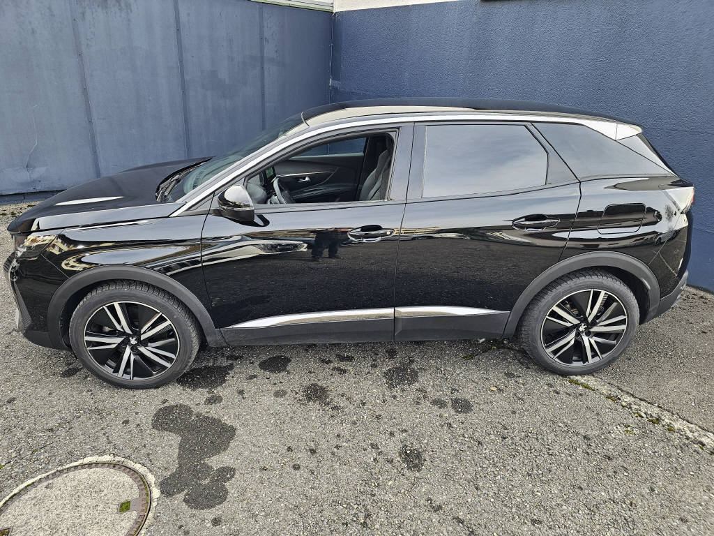 PEUGEOT 3008 1.6 Plug-in Hybrid Allure Pack, Plug-in-Hybrid Petrol/Electric, Second hand / Used, Automatic - 2