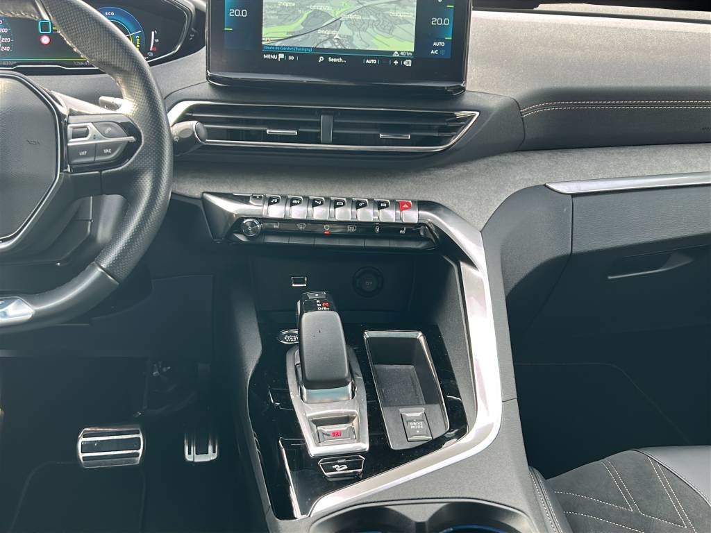 PEUGEOT 3008 300e Hybrid4 GT Pack EAT8, Mild-Hybrid Petrol/Electric, Second hand / Used, Automatic - 7