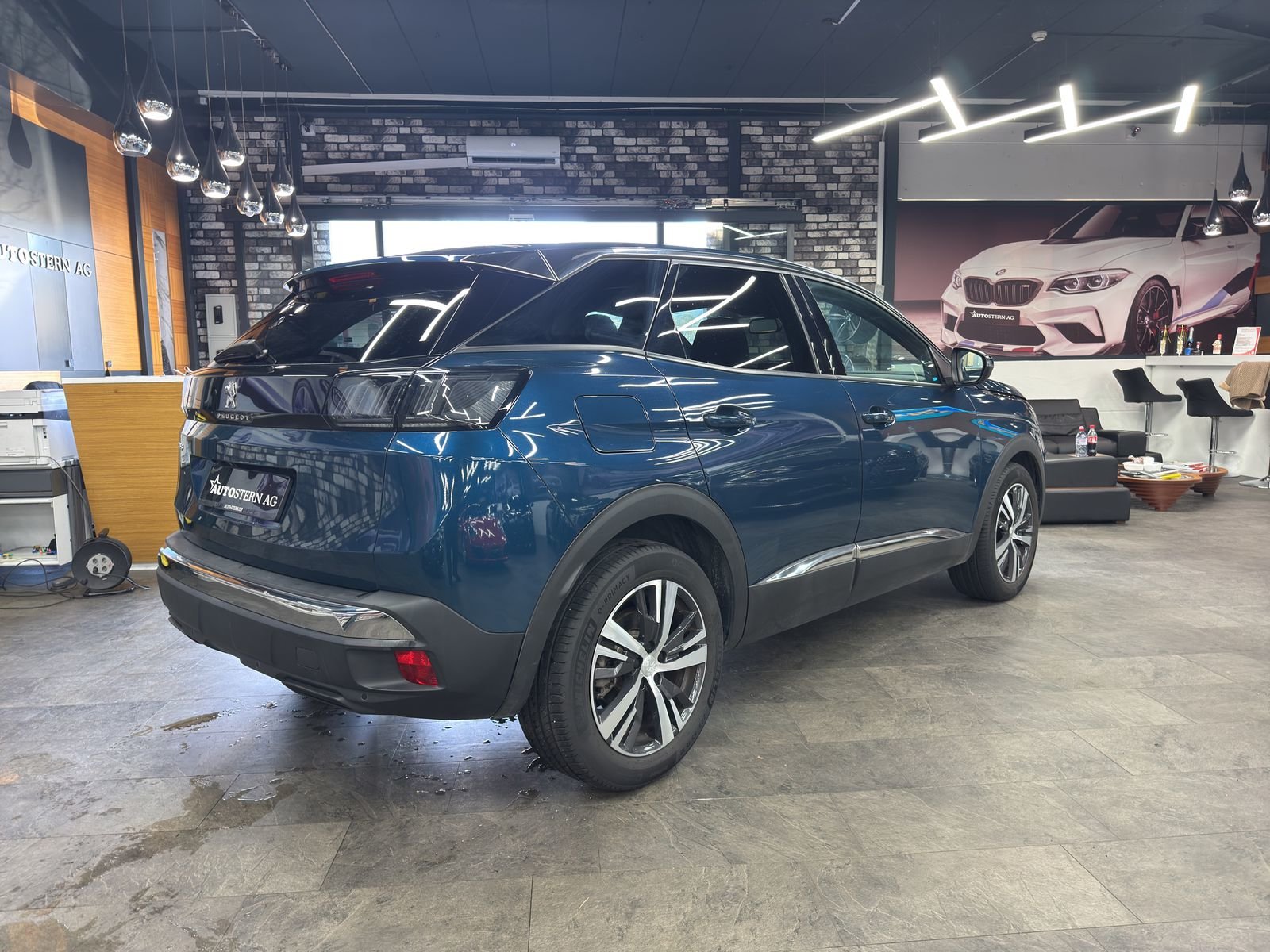 PEUGEOT 3008 1.2 PureTech Active Pack, Benzin, Occasion / Gebraucht, Handschaltung - 5