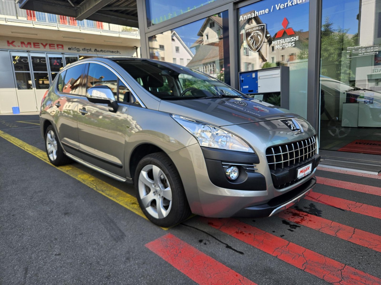 PEUGEOT 3008 2.0 HDi 163 AC Swiss Edition