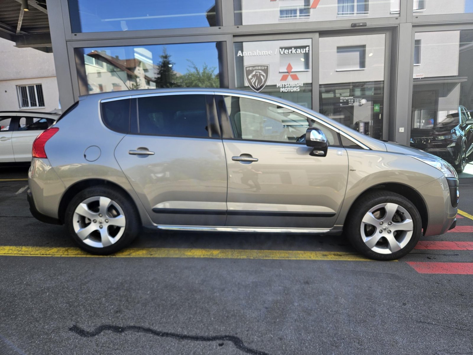 PEUGEOT 3008 2.0 HDi 163 AC Swiss Edition, Diesel, Occasion / Gebraucht, Automatik - 2